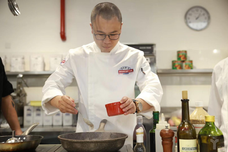 李文揚(yáng)：星巴克是一杯沒有味道的臟水？