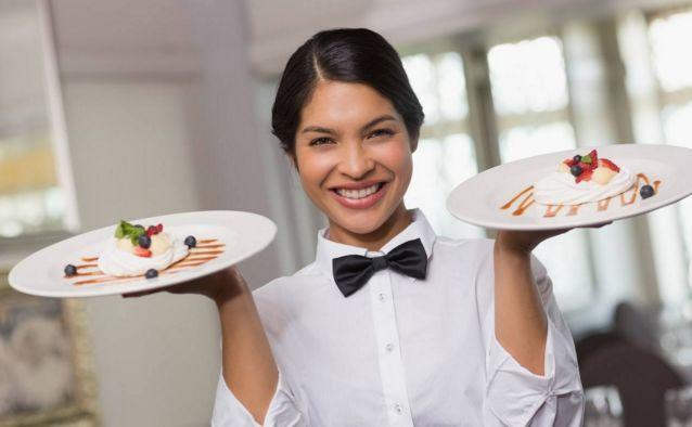 餐廳員工總是不愛笑？這樣培訓(xùn)員工發(fā)自內(nèi)心微笑服務(wù)！|餐飲界