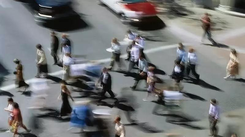 新創(chuàng)餐飲品牌，首店以慢勝快的“讓”戰(zhàn)略|餐飲界