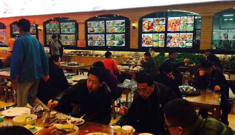 餐廳營(yíng)銷把客引進(jìn)門，利用顧客傳播轉(zhuǎn)化復(fù)購(gòu)該怎么做？|餐飲界