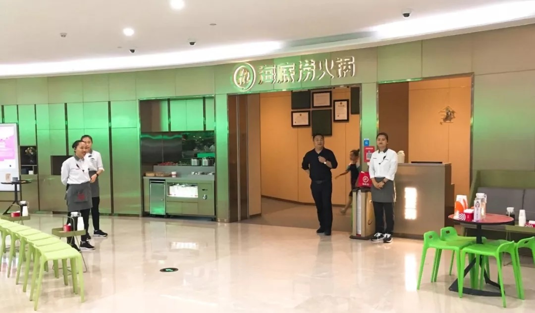 海底撈垃圾被拒運(yùn)，在餐飲環(huán)保方面中國(guó)還是落后了？ | 餐見(jiàn)