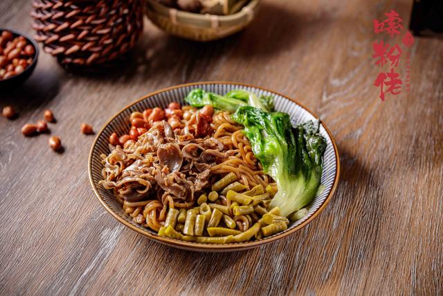 從美琪米粉王到嗦粉佬，是思維的一次躍遷