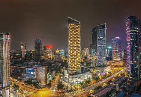 “后浪”新消費(fèi)方式下的餐飲局，看西南酒店餐飲業(yè)如何乘風(fēng)破浪|餐飲界