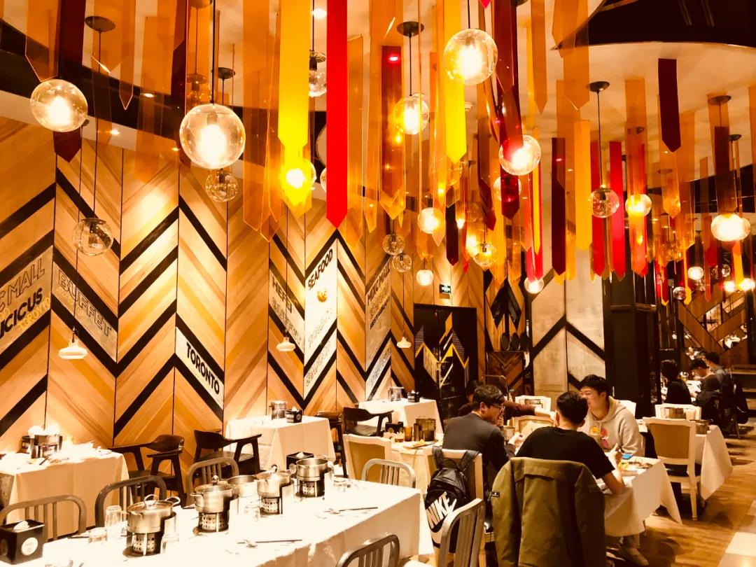 如何借助場(chǎng)景提升餐廳“軟價(jià)值”？