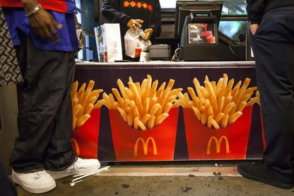 估值1700億美金的麥當(dāng)勞，在70年前的6個(gè)關(guān)鍵決策!