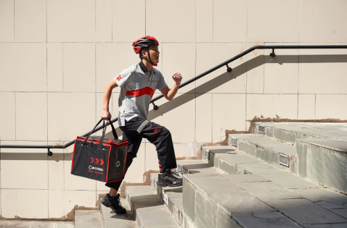 感恩開學(xué)季，順豐同城急送助商家叩開“桃李經(jīng)濟(jì)”新可能