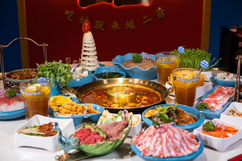 餐飲品牌升級(jí)策略：蛙二爺新IP鮮活亮相，諧音梗玩轉(zhuǎn)傳播記憶