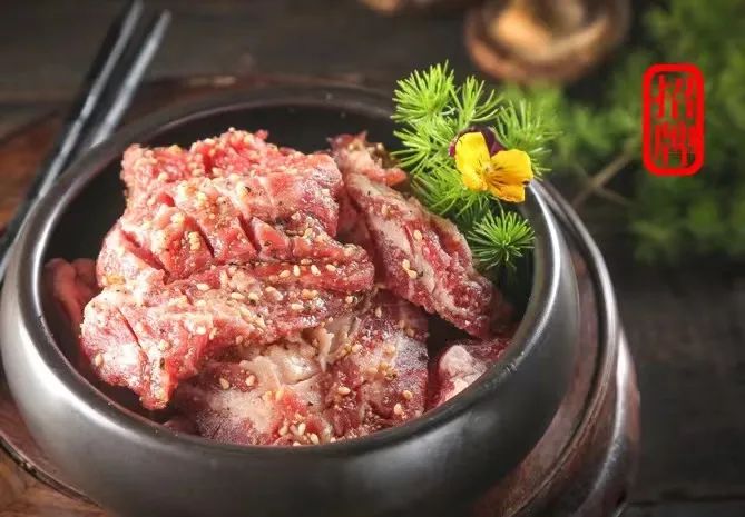  大龍燚、百果園、星念烤肉都在抖音掘金，8億流量餐企該怎么玩？