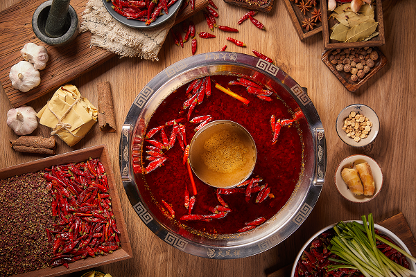 一把椒麻入熱湯，千年鮮香火鳳祥