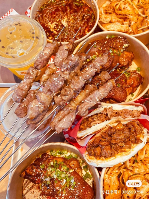 西少爺發(fā)力夜生活，羊肉串賣斷貨！