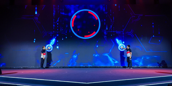 蘇炳添出席順豐同城第四屆917騎士節(jié)，現(xiàn)場(chǎng)首秀“騎士放松操”|餐飲界