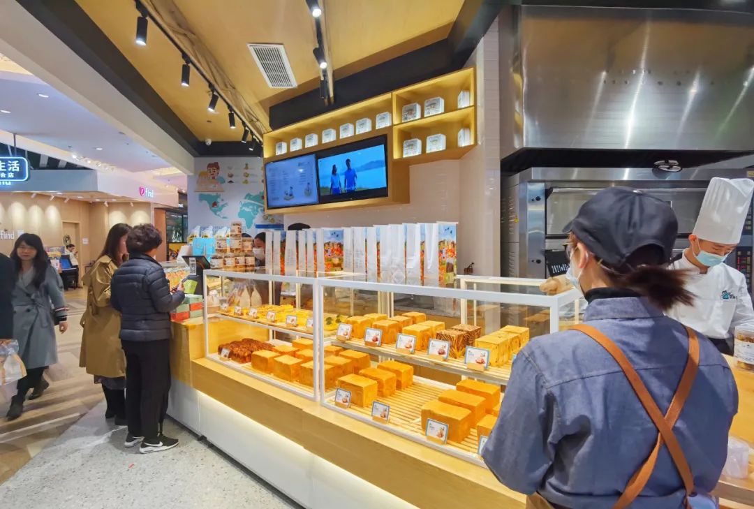 從單店運(yùn)營(yíng)到大型連鎖，探尋百萬(wàn)級(jí)GMV直播的底層邏輯｜案例