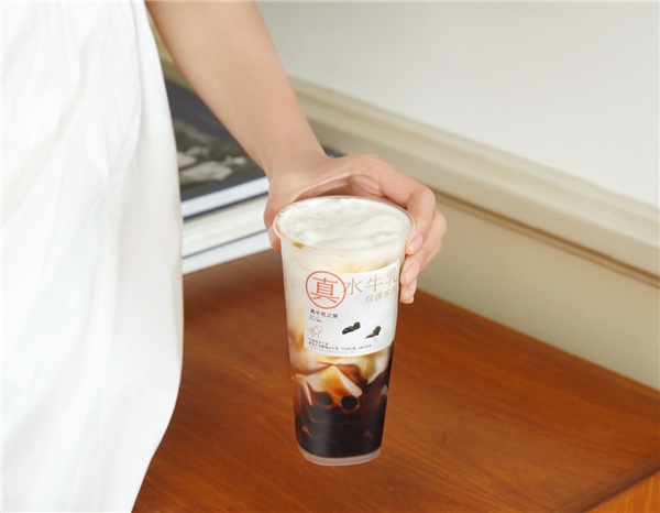 喜茶上新水牛乳雙拼波波，帶來(lái)全新真牛乳風(fēng)味|餐飲界