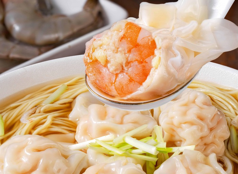 合口味新版廣告引發(fā)情感共鳴 #當你用父母的方式對待父母#沖上熱搜|餐飲界